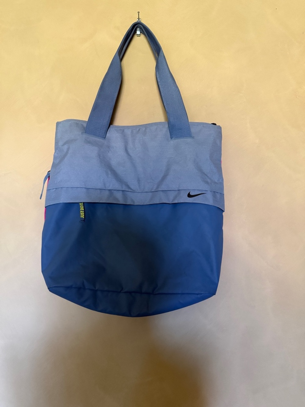 Nike Light Blue and Pink Radiate 2.0L Tote Bag - Picture 2 of 6